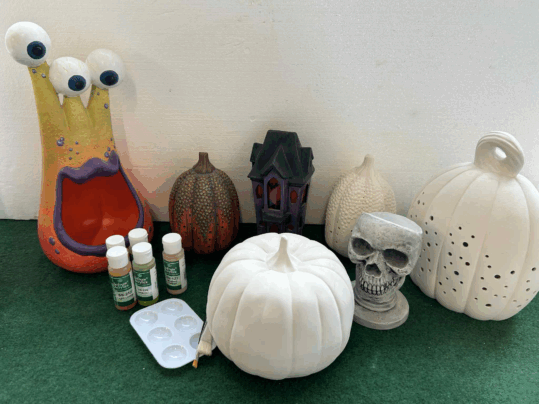 Námskeið í Keramikmálun Halloween þema 18 október - Image 3